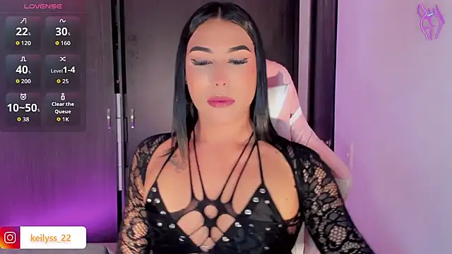 Snapshot of keilyss__ chatting on April 12, 2026, 1:32 am keilyss online show from April 12, 2026, 1:32 am