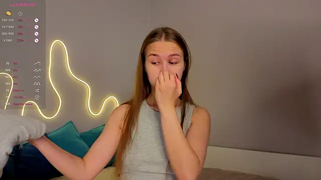 Emma dream  online show from July 17, 2026, 1:34 am