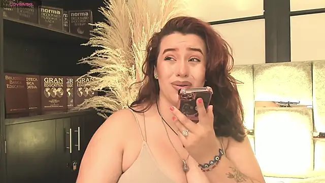 JeanneWilliams online show from May 6, 2026, 12:43 pm