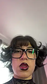 Liana Fem  online show from May 21, 2026, 2:13 pm