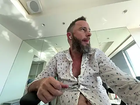 jimmysgyros online show from August 5, 2026, 3:53 am