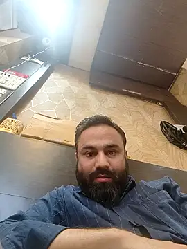 Snapshot of sameerrk chatting on March 25, 2026, 11:49 am sameerrk online show from March 25, 2026, 11:49 am