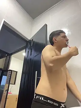 tony pinkcock online show from April 20, 2026, 10:51 am