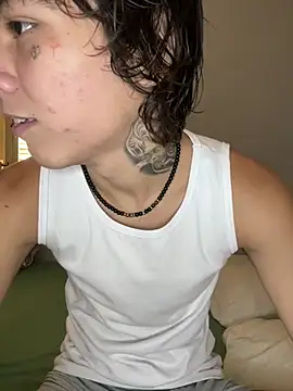 Snapshot of whiteboygabz chatting on March 15, 2026, 7:20 pm whiteboygabz online show from March 15, 2026, 7:20 pm