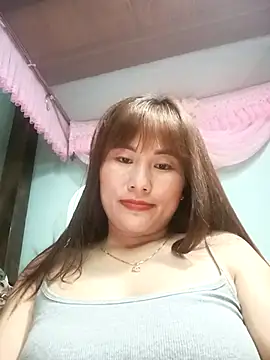 Lucxy-ki6 online show from May 28, 2026, 1:52 pm