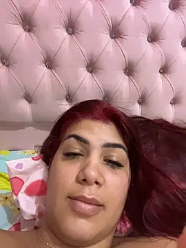 Hopeluna online show from April 16, 2026, 10:12 pm