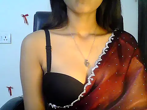 Hot Deepansi02 online show from July 2, 2026, 3:29 pm
