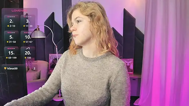 ElizabethVane online show from June 16, 2026, 5:32 am