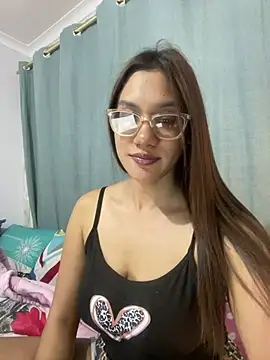 kiiingkay online show from July 20, 2026, 8:55 pm