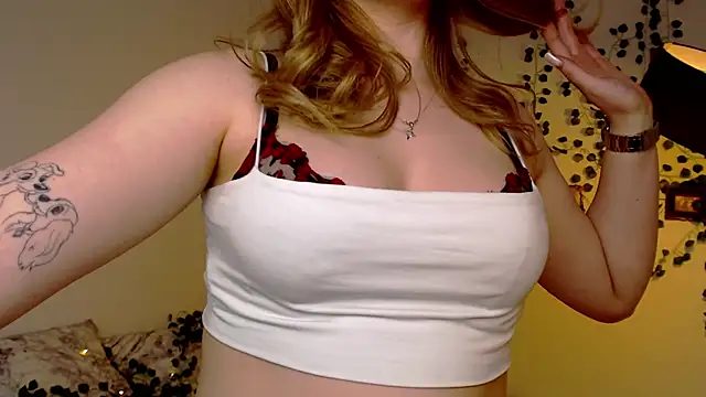 Melany crazyyy online show from April 20, 2026, 3:04 pm