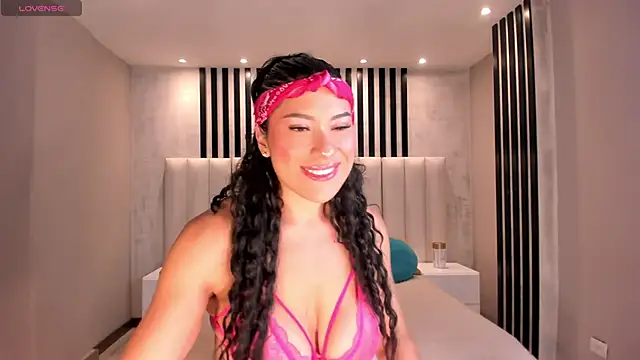 RebeccaWest online show from March 20, 2026, 4:39 am