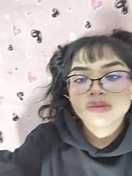 Mini Rouse online show from April 15, 2026, 4:58 pm