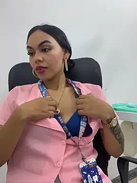 Snapshot of daniela-sexy chatting on March 29, 2026, 2:06 pm daniela-sexy online show from March 29, 2026, 2:06 pm