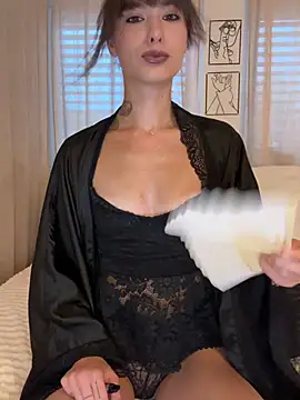 xsugarbabe online show from July 15, 2026, 6:57 pm