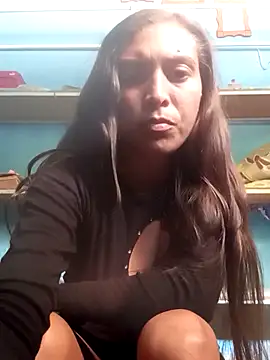 Snapshot of Alana_hitsexy chatting on March 15, 2026, 7:53 pm Alana hitsexy online show from March 15, 2026, 7:53 pm