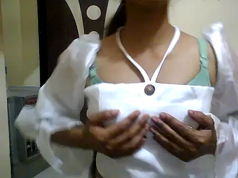 Sonam1186 online show from April 28, 2026, 6:46 pm