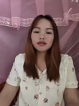 Mina xYx online show from June 12, 2026, 4:55 am