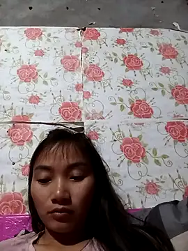 emmasexy2k online show from May 8, 2026, 1:11 am