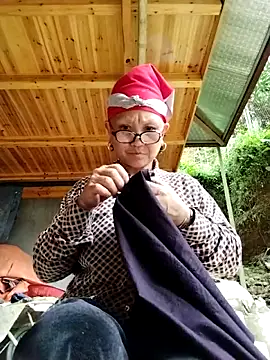 mayxmayxx online show from March 20, 2026, 5:23 am