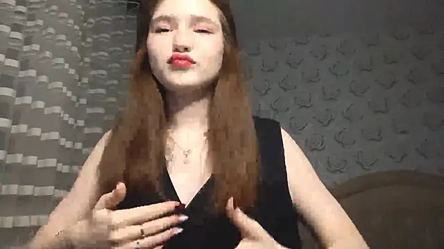 Snapshot of Karenredflag chatting on March 15, 2026, 8:15 pm Karenredflag online show from March 15, 2026, 8:15 pm