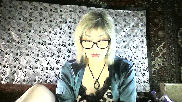 Lia Rayss online show from March 20, 2026, 7:52 pm