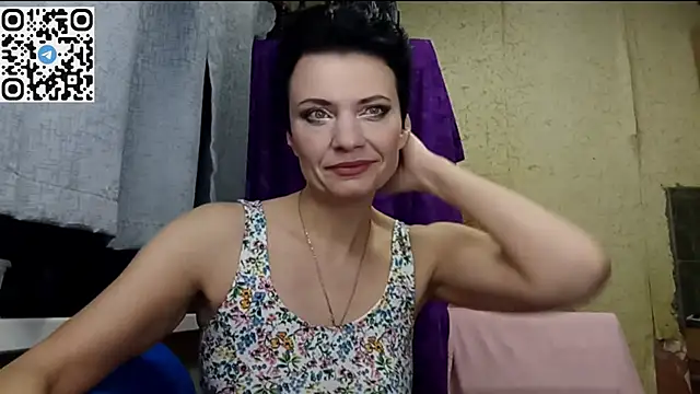 HotMamaQueen234 online show from March 21, 2026, 9:18 pm