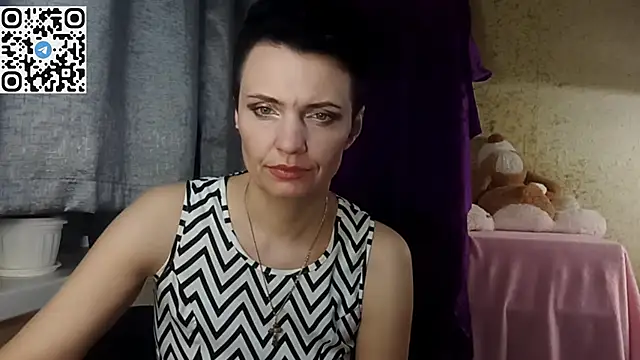 HotMamaQueen234 online show from March 30, 2026, 7:26 pm
