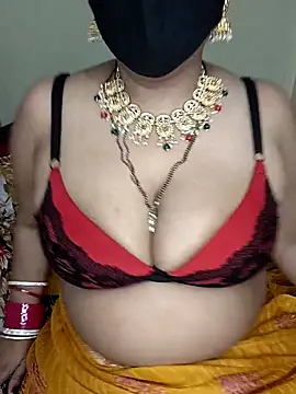 Snapshot of Miss_roohi chatting on May 9, 2026, 6:29 am Miss roohi online show from May 9, 2026, 6:29 am