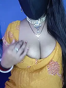 Snapshot of Miss_roohi chatting on June 29, 2026, 5:57 am Miss roohi online show from June 29, 2026, 5:57 am