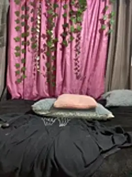 chloe evans0 online show from May 24, 2026, 12:48 am