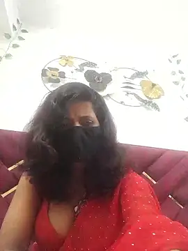 mayakapoor880 online show from March 21, 2026, 5:38 pm