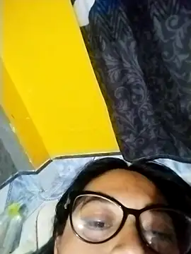 LatinSquirtBaby online show from May 26, 2026, 1:23 am