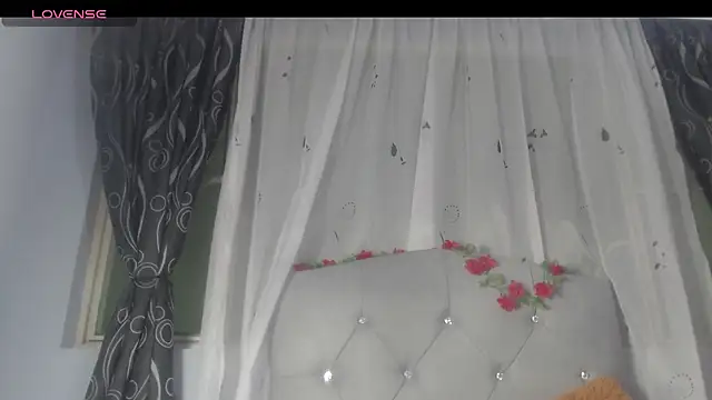 Snapshot of Victoria_Founta1 chatting on July 7, 2026, 10:36 pm Victoria Founta1 online show from July 7, 2026, 10:36 pm