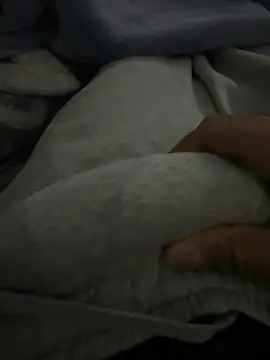 jeromelightskin5 online show from March 22, 2026, 11:08 pm