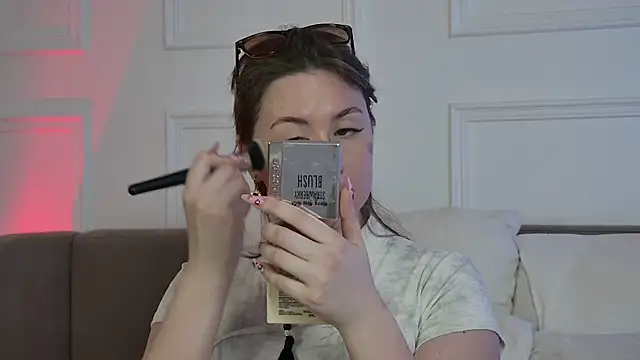 Snapshot of MeganStrane chatting on May 5, 2026, 6:32 am MeganStrane online show from May 5, 2026, 6:32 am
