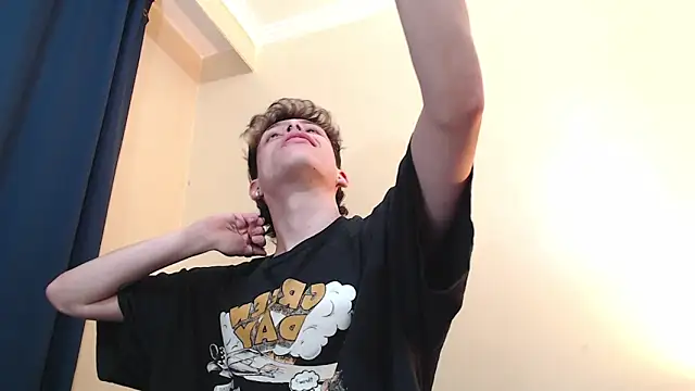 xxcodyxx666  online show from May 28, 2026, 11:13 pm