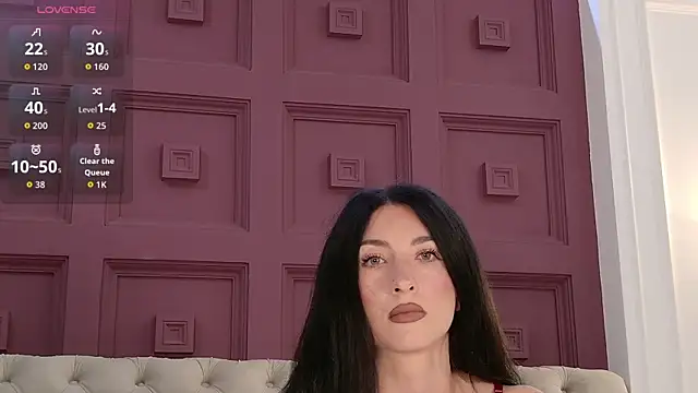 EllieJules online show from June 14, 2026, 3:41 am