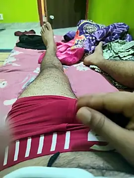 Snapshot of pinkbeauty1 chatting on April 6, 2026, 12:50 pm pinkbeauty1 online show from April 6, 2026, 12:50 pm