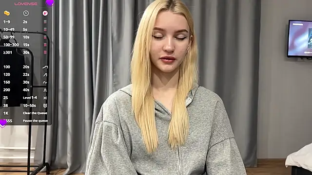 MelissaEvenns online show from May 27, 2026, 2:14 pm