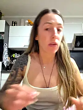 NicoleKaiser online show from April 22, 2026, 6:31 pm