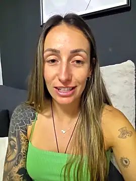 NicoleKaiser online show from May 5, 2026, 7:11 pm