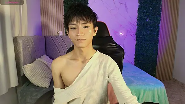 Snapshot of cococumps chatting on May 26, 2026, 9:00 pm cococumps online show from May 26, 2026, 9:00 pm