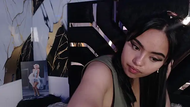 sweetbloomcs online show from July 28, 2026, 10:42 pm