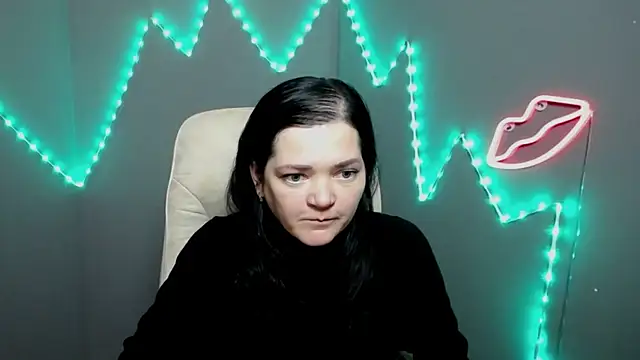 LauraFinn online show from March 20, 2026, 1:16 pm