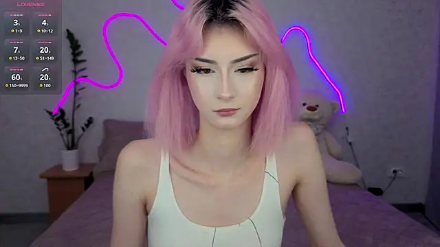 kittysocutie online show from July 14, 2026, 12:24 am