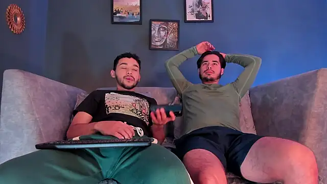 ReubenandScott online show from April 30, 2026, 1:28 pm