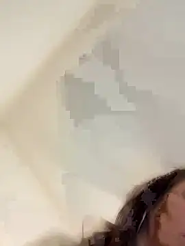 Devilscinderella online show from March 18, 2026, 4:54 pm