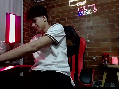 Kurtt   online show from March 28, 2026, 5:40 am