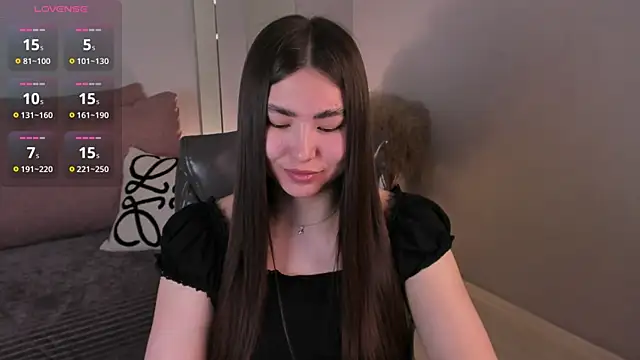 IceIcebabe  online show from April 9, 2026, 1:16 am