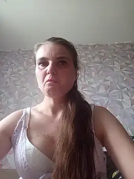 -MilfAnn- online show from May 12, 2026, 8:44 am
